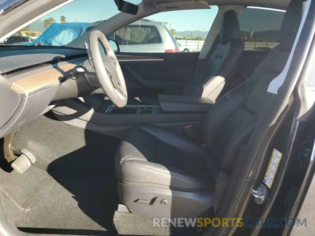 7 Фотография поврежденного автомобиля 7SAYGDED7RF108604 TESLA MODEL Y 2024