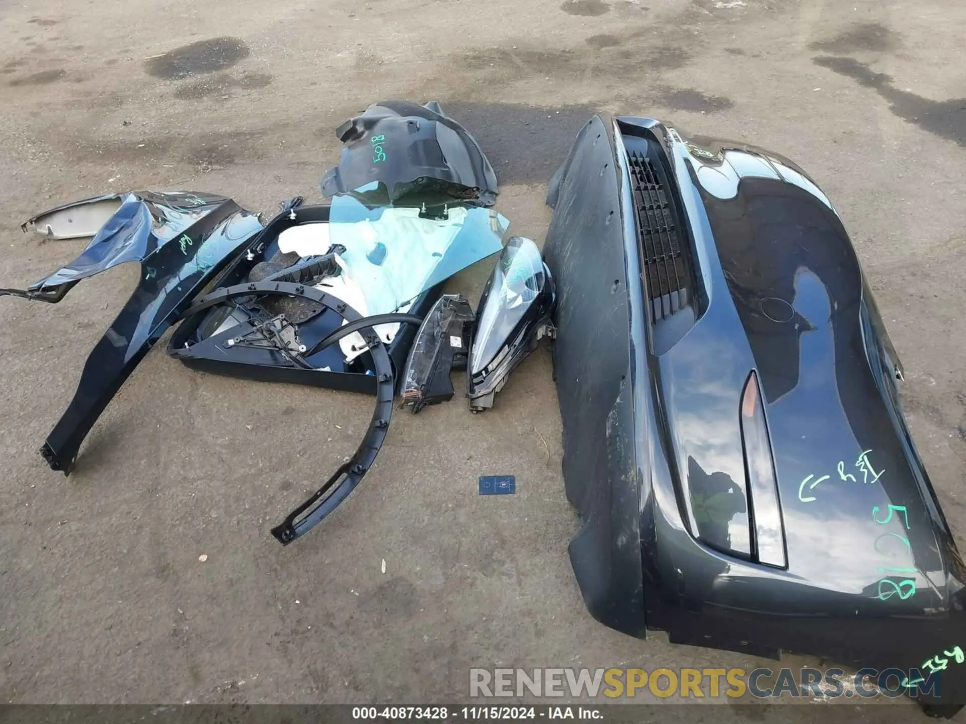 12 Photograph of a damaged car 7SAYGDED7RF118548 TESLA MODEL Y 2024
