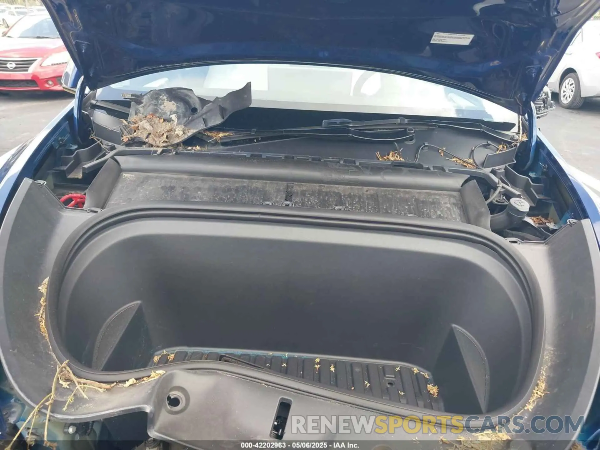 10 Фотография поврежденного автомобиля 7SAYGDED8RF015882 TESLA MODEL Y 2024