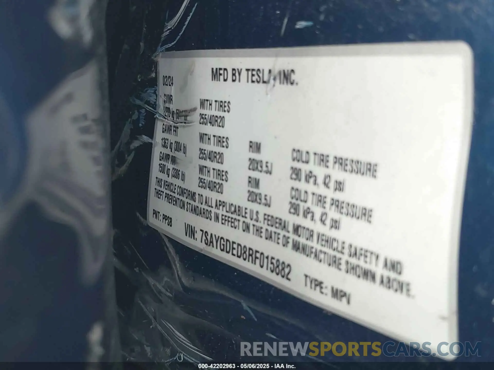 9 Фотография поврежденного автомобиля 7SAYGDED8RF015882 TESLA MODEL Y 2024
