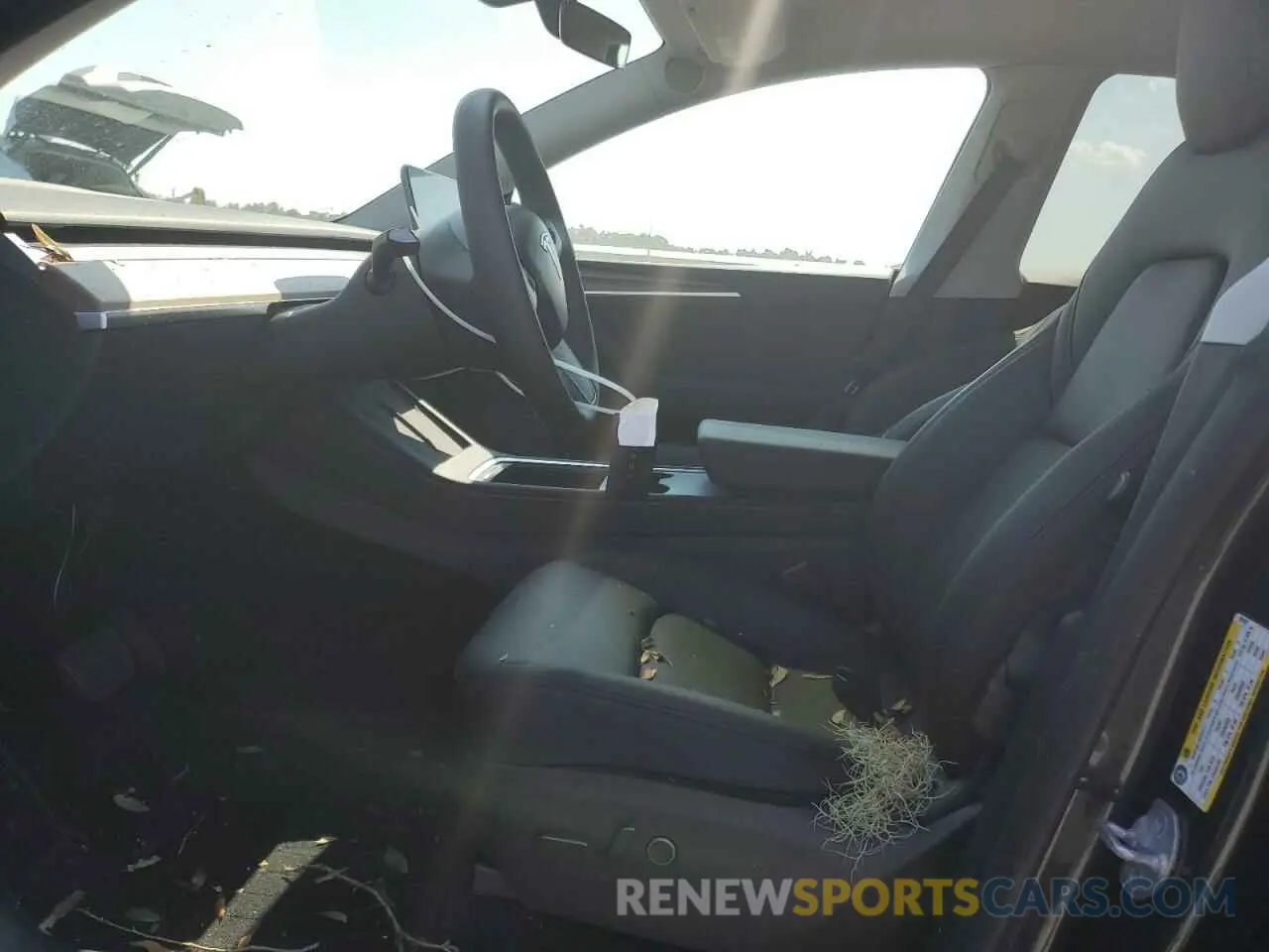 7 Фотография поврежденного автомобиля 7SAYGDED8RF091697 TESLA MODEL Y 2024