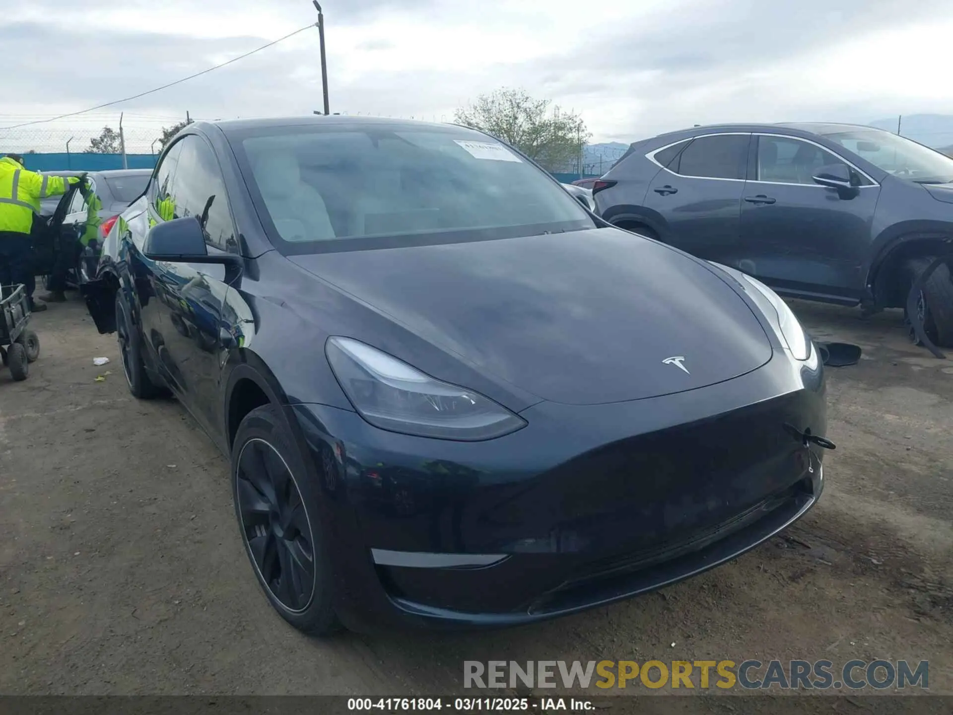 1 Photograph of a damaged car 7SAYGDED8RF116209 TESLA MODEL Y 2024
