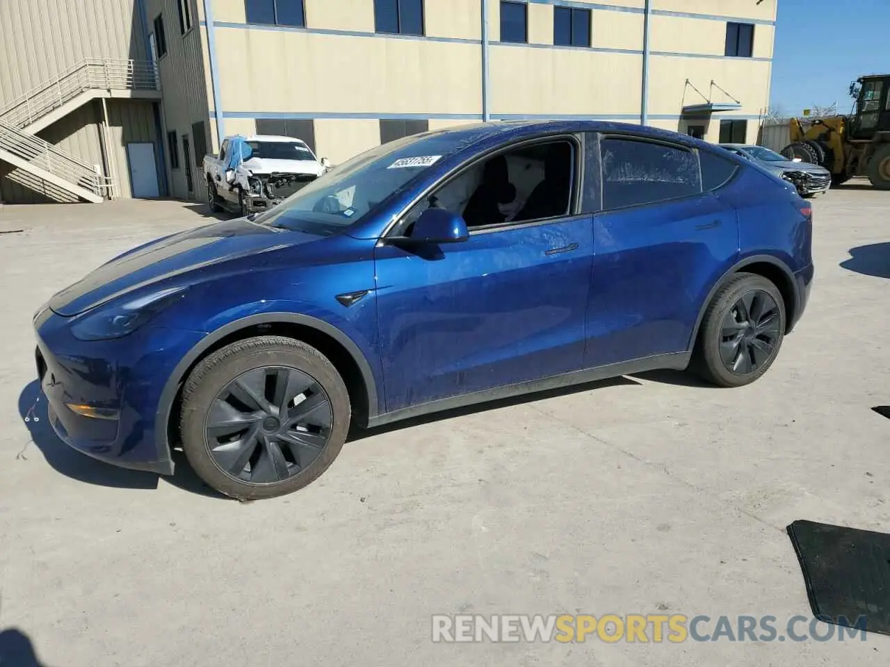 1 Фотография поврежденного автомобиля 7SAYGDED8RF132720 TESLA MODEL Y 2024