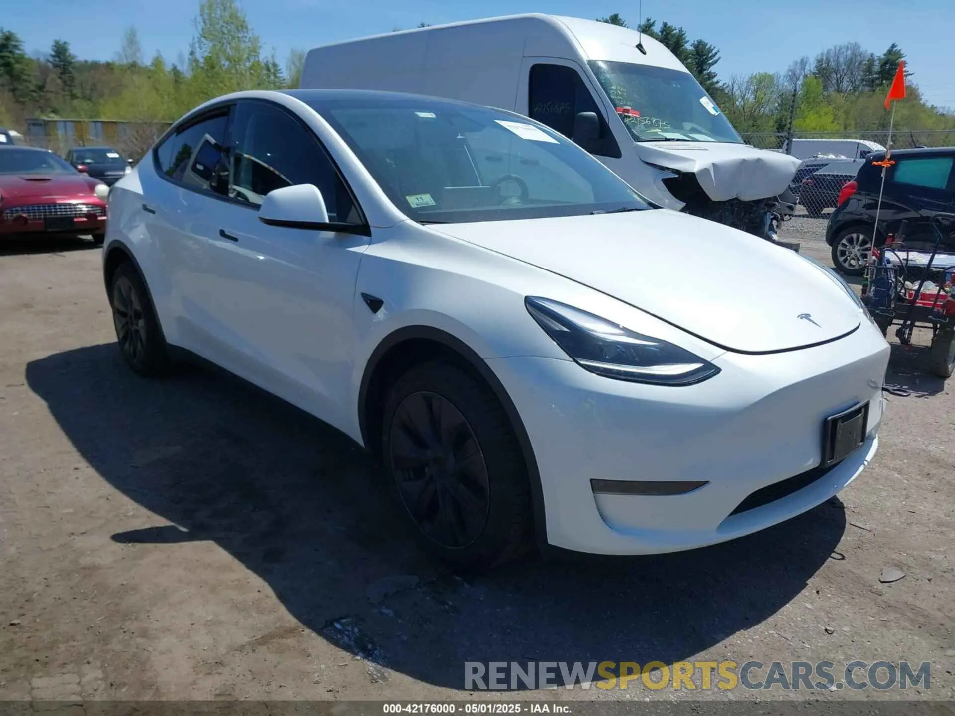 1 Фотография поврежденного автомобиля 7SAYGDED8RF211112 TESLA MODEL Y 2024
