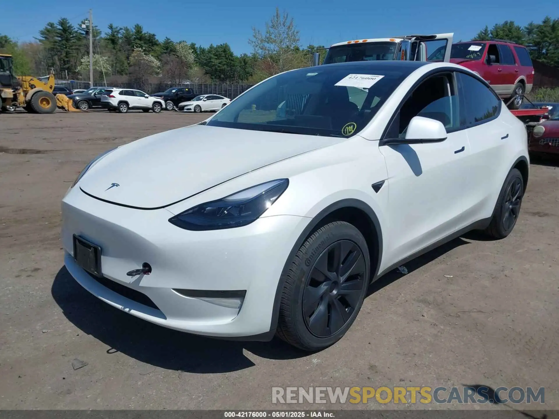 2 Фотография поврежденного автомобиля 7SAYGDED8RF211112 TESLA MODEL Y 2024