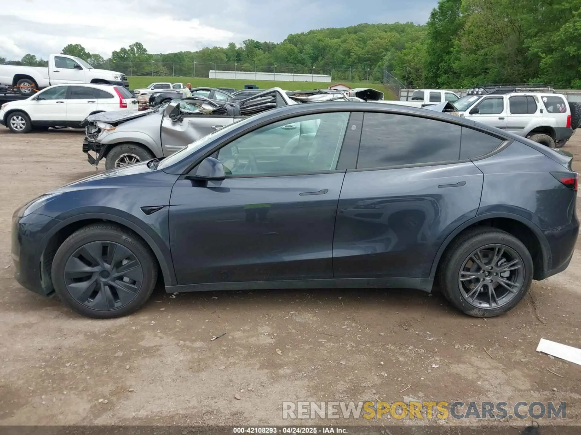 14 Фотография поврежденного автомобиля 7SAYGDED9RA323124 TESLA MODEL Y 2024