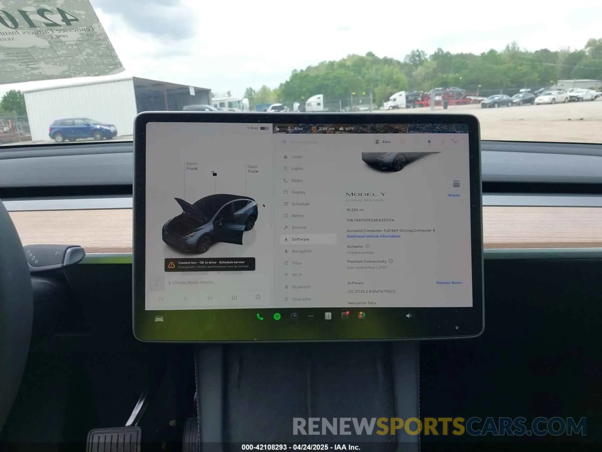 18 Фотография поврежденного автомобиля 7SAYGDED9RA323124 TESLA MODEL Y 2024