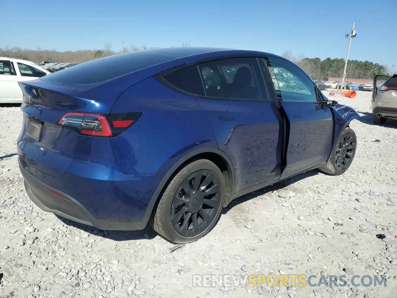 3 Фотография поврежденного автомобиля 7SAYGDED9RF046879 TESLA MODEL Y 2024