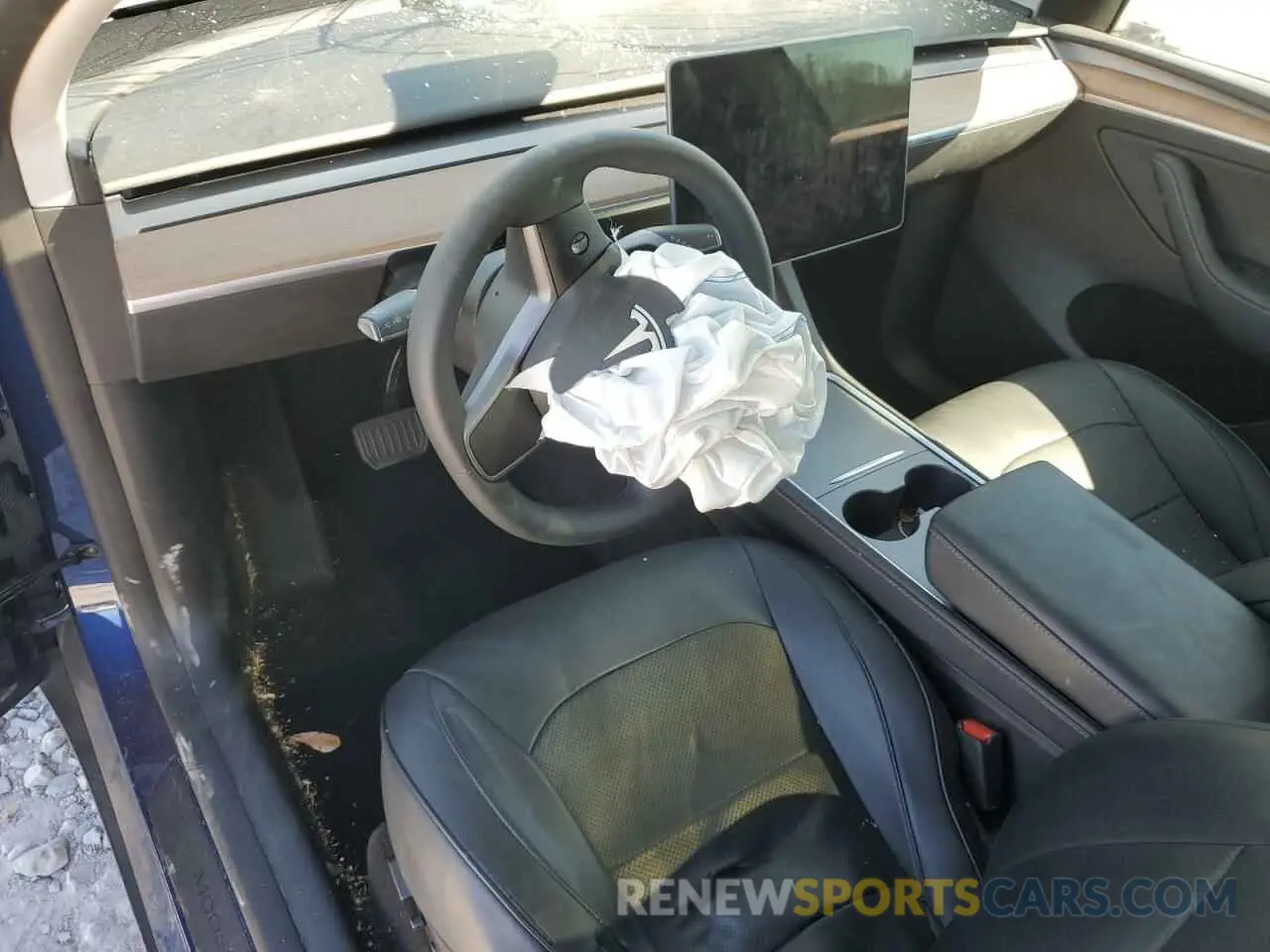8 Фотография поврежденного автомобиля 7SAYGDED9RF046879 TESLA MODEL Y 2024
