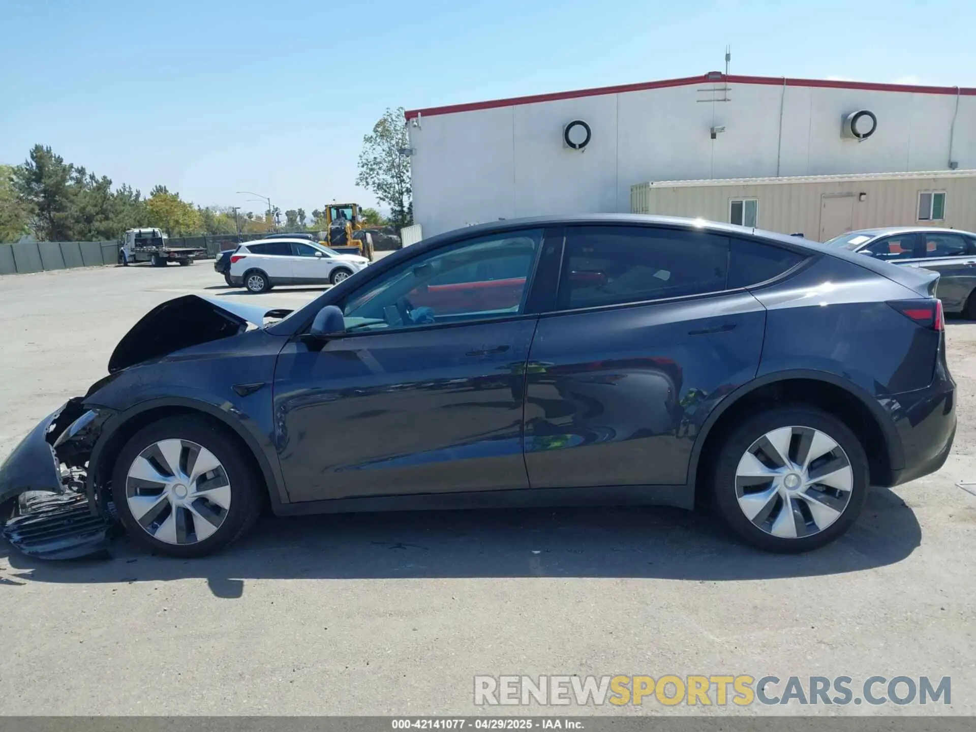 15 Photograph of a damaged car 7SAYGDED9RF053945 TESLA MODEL Y 2024