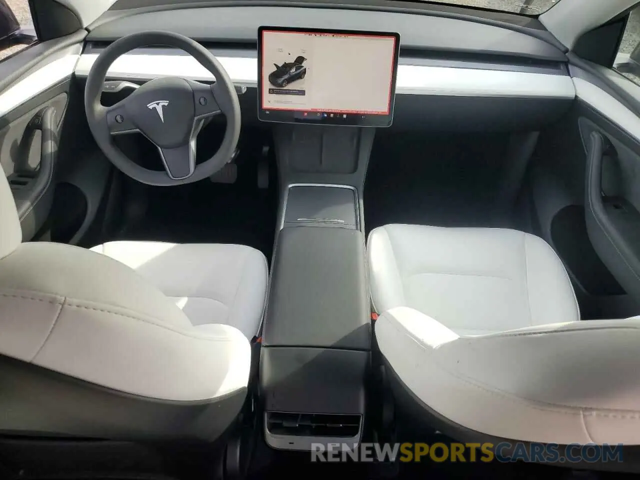 8 Photograph of a damaged car 7SAYGDED9RF092955 TESLA MODEL Y 2024