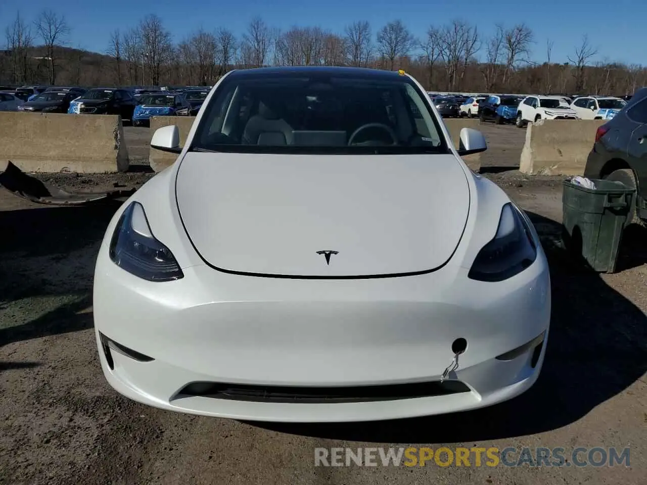 5 Photograph of a damaged car 7SAYGDED9RF094494 TESLA MODEL Y 2024