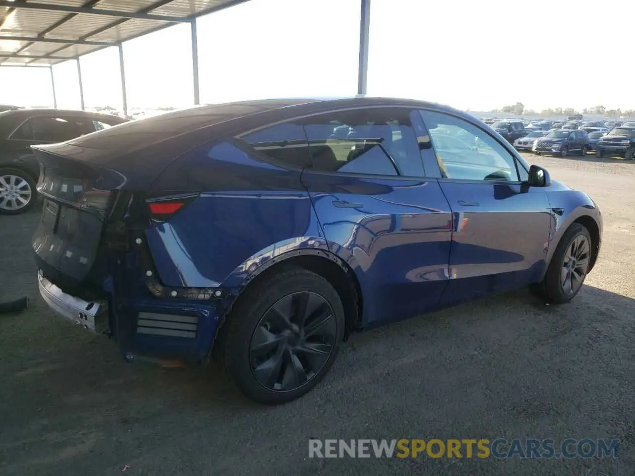 3 Photograph of a damaged car 7SAYGDED9RF206257 TESLA MODEL Y 2024
