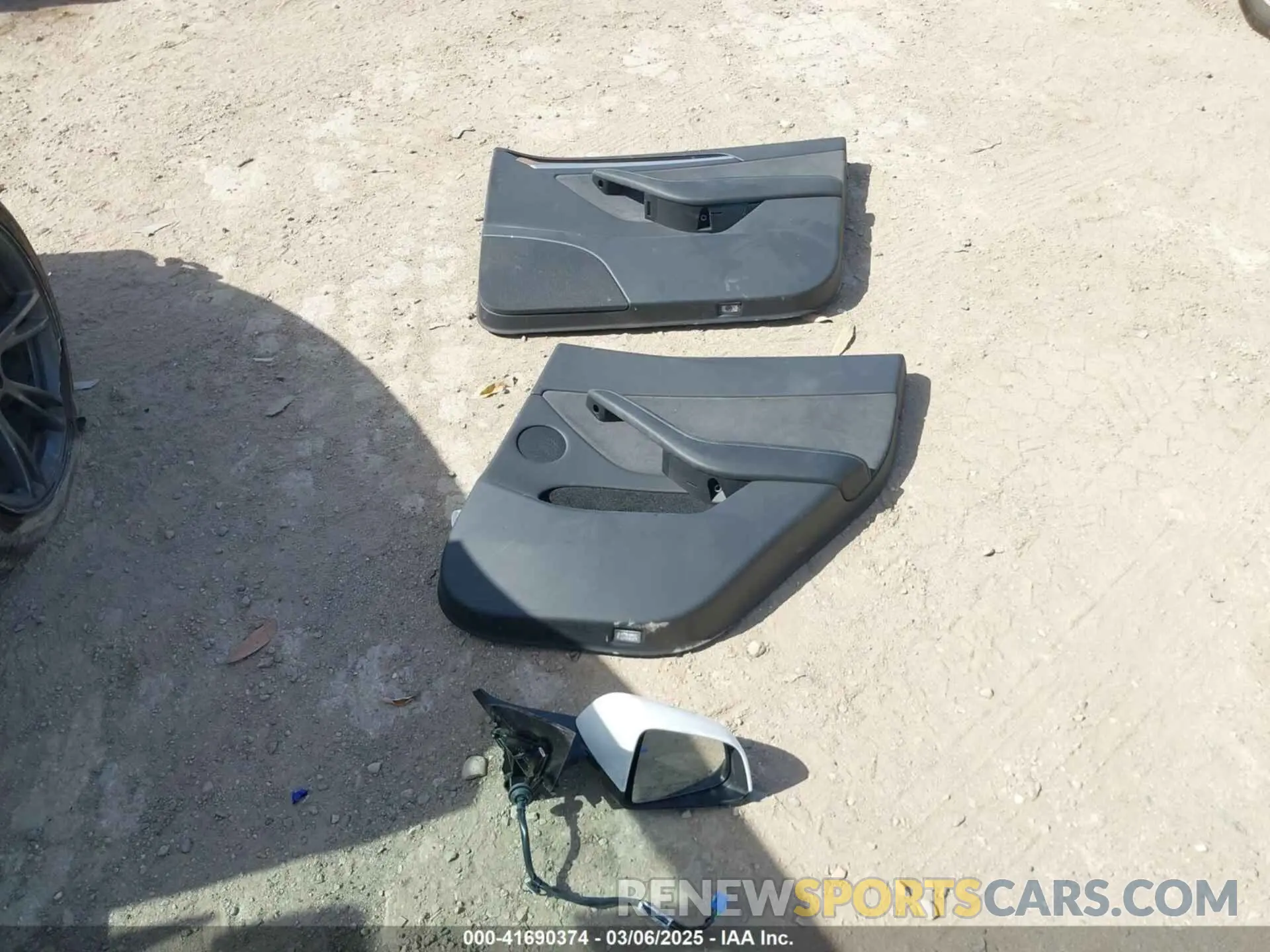 20 Фотография поврежденного автомобиля 7SAYGDEDXRA300743 TESLA MODEL Y 2024