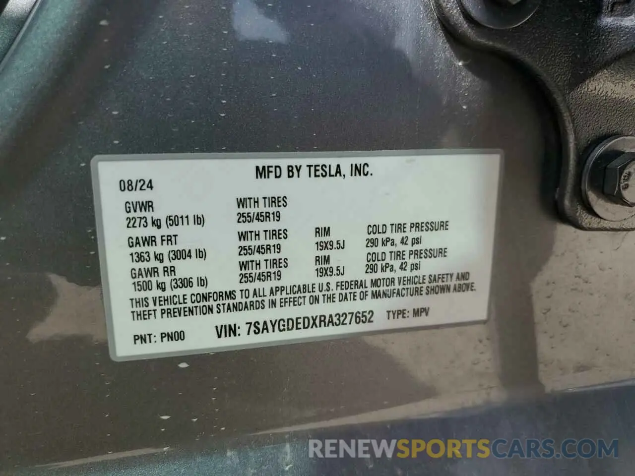 14 Photograph of a damaged car 7SAYGDEDXRA327652 TESLA MODEL Y 2024