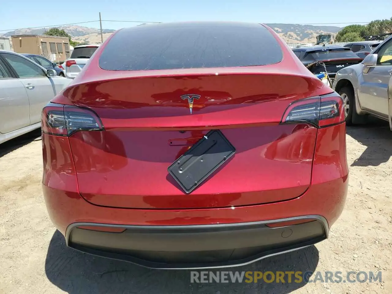 6 Фотография поврежденного автомобиля 7SAYGDEDXRF091121 TESLA MODEL Y 2024