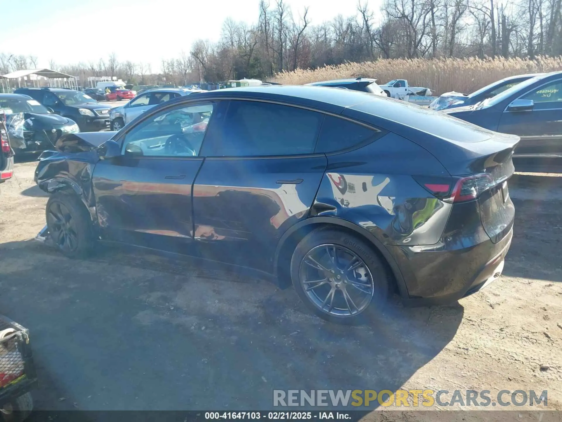13 Фотография поврежденного автомобиля 7SAYGDEDXRF205280 TESLA MODEL Y 2024