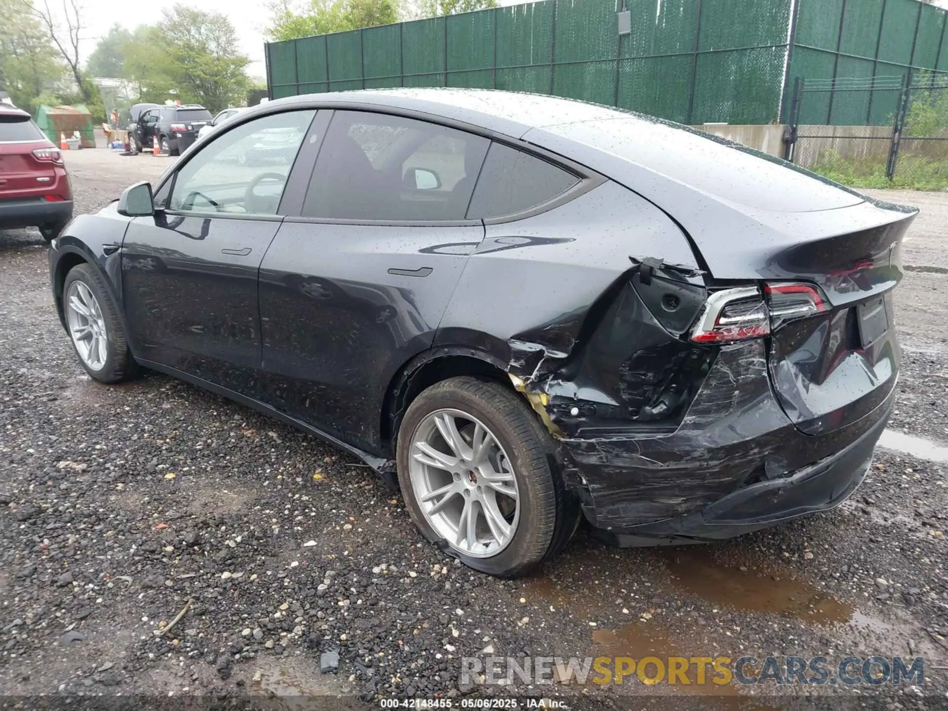 3 Фотография поврежденного автомобиля 7SAYGDEE0RA229691 TESLA MODEL Y 2024