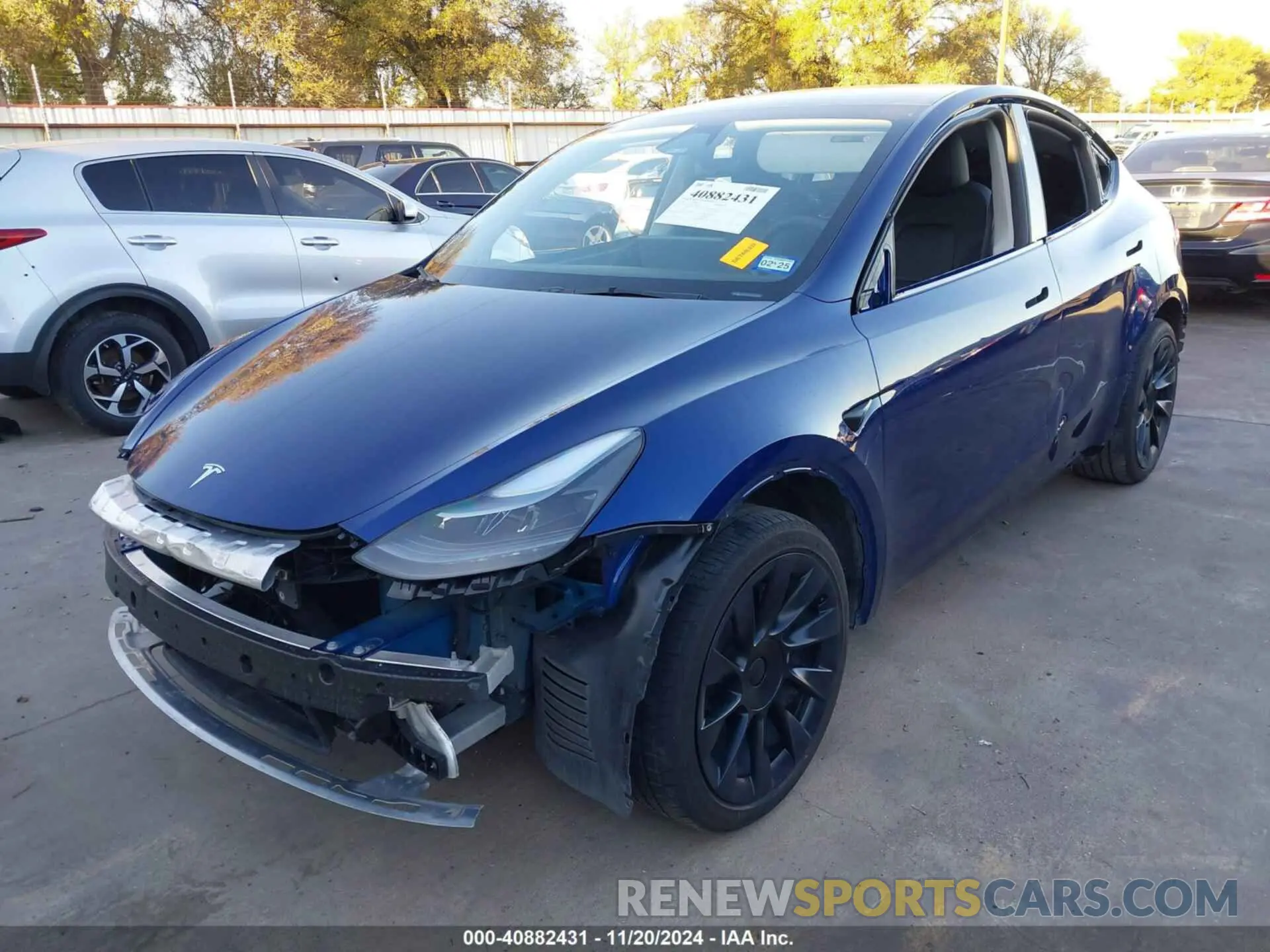 2 Фотография поврежденного автомобиля 7SAYGDEE0RA248581 TESLA MODEL Y 2024
