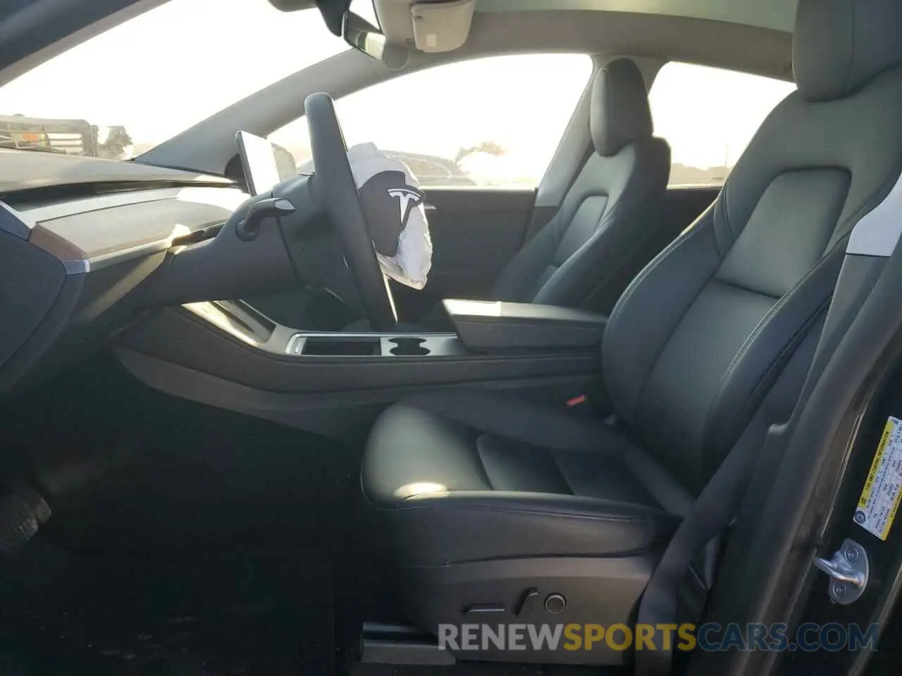 7 Фотография поврежденного автомобиля 7SAYGDEE0RA275960 TESLA MODEL Y 2024