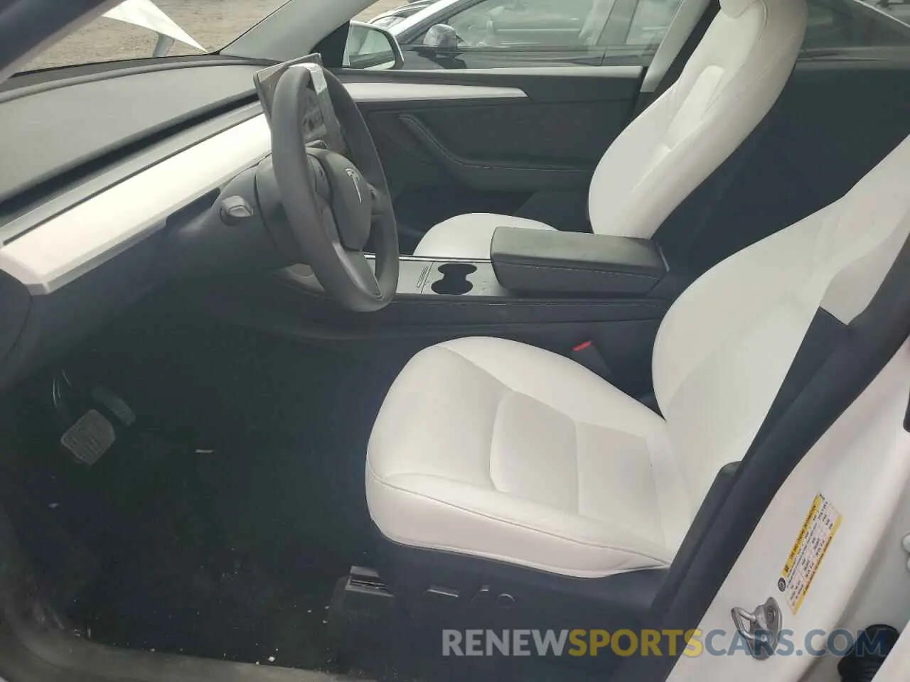 7 Фотография поврежденного автомобиля 7SAYGDEE0RA301618 TESLA MODEL Y 2024