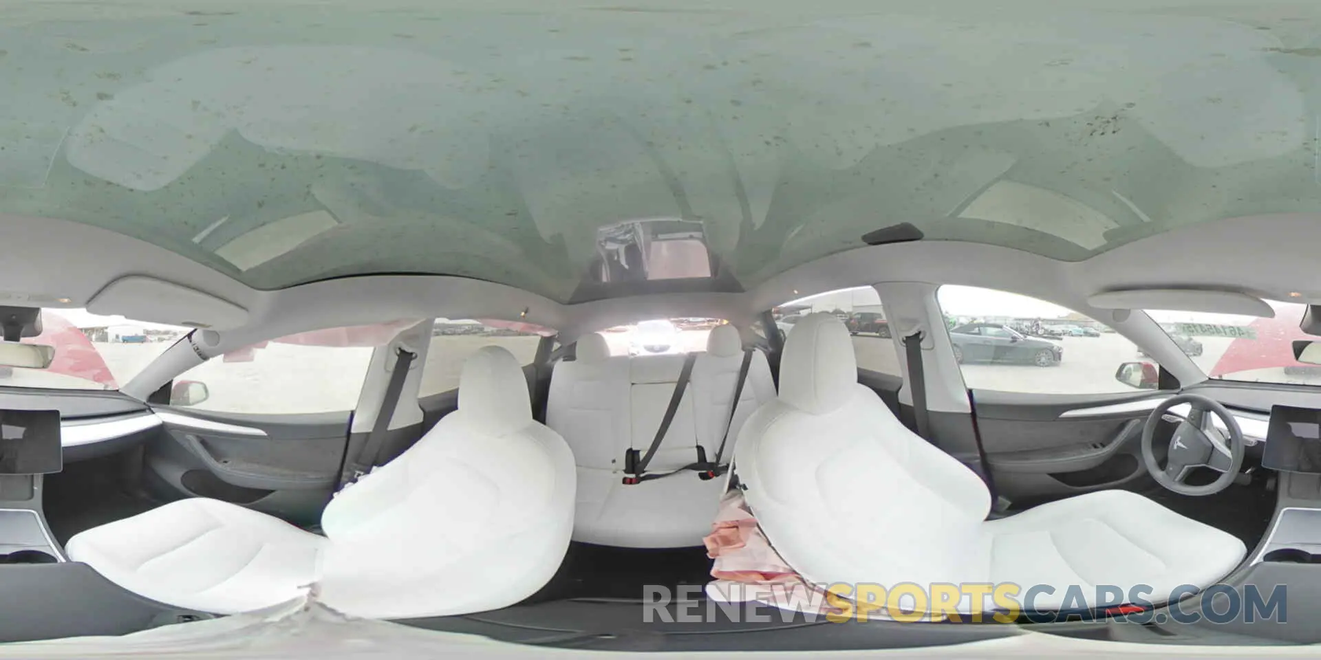 12 Photograph of a damaged car 7SAYGDEE0RA321738 TESLA MODEL Y 2024