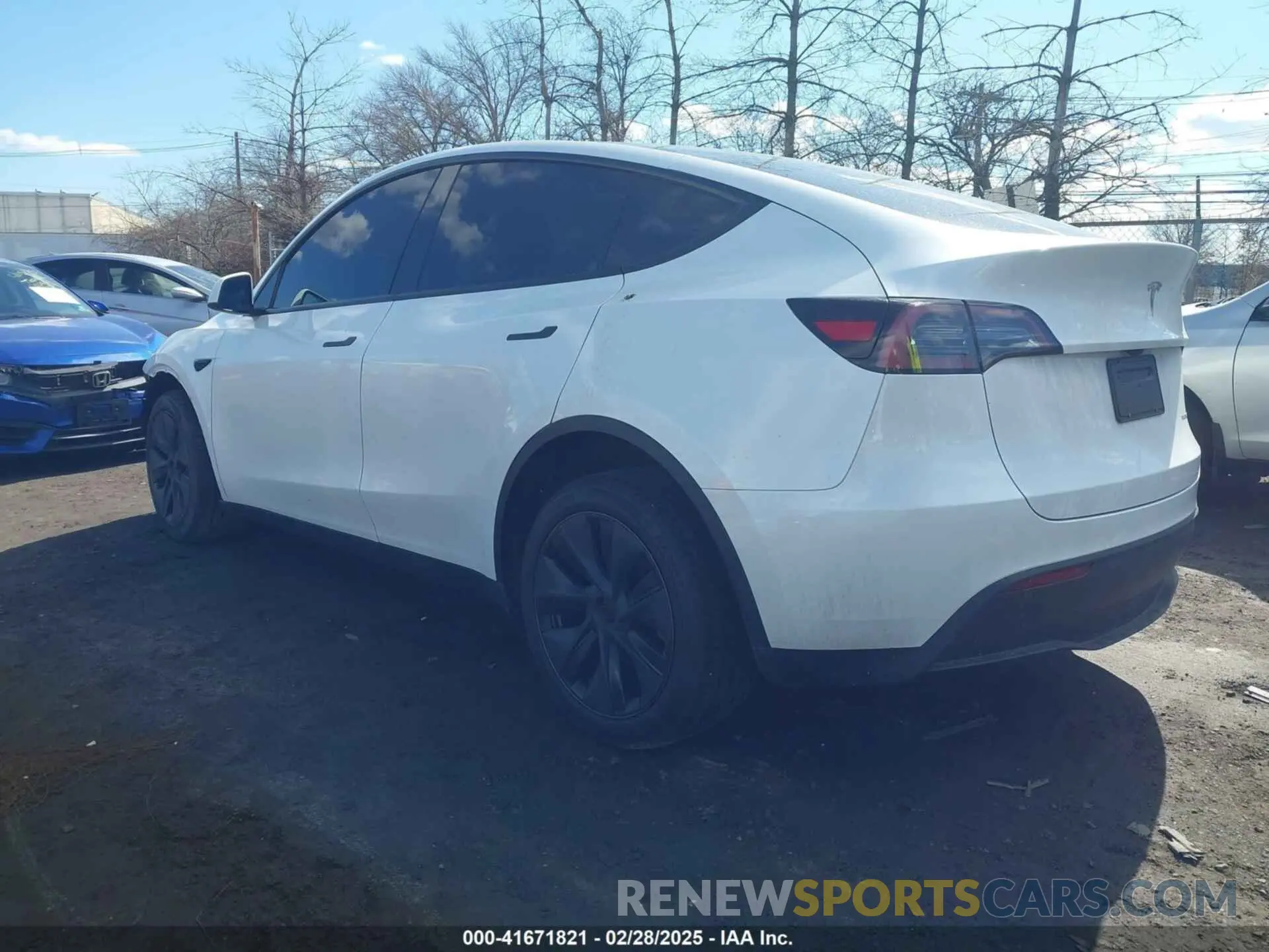 3 Фотография поврежденного автомобиля 7SAYGDEE0RA328091 TESLA MODEL Y 2024