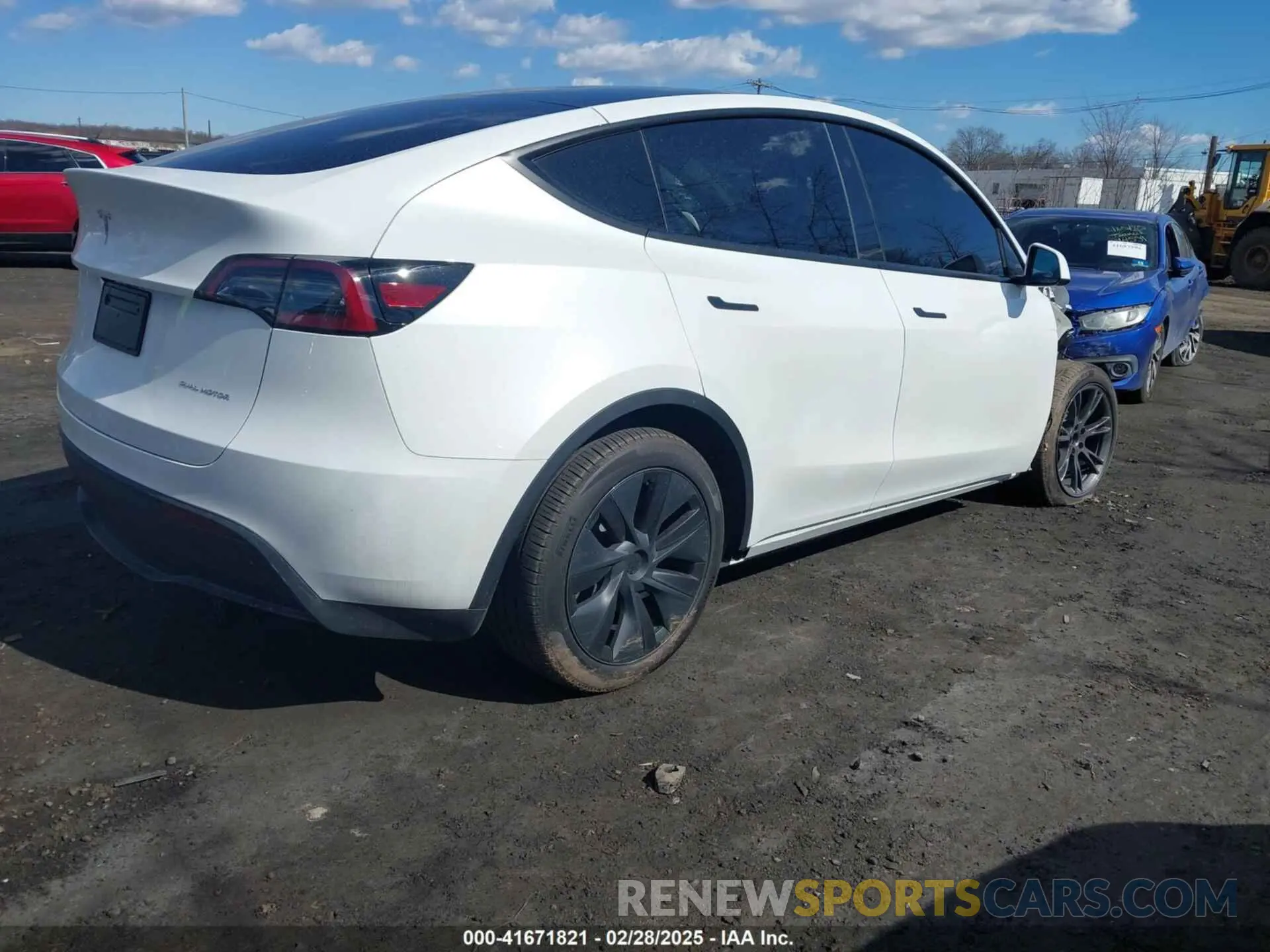 4 Фотография поврежденного автомобиля 7SAYGDEE0RA328091 TESLA MODEL Y 2024