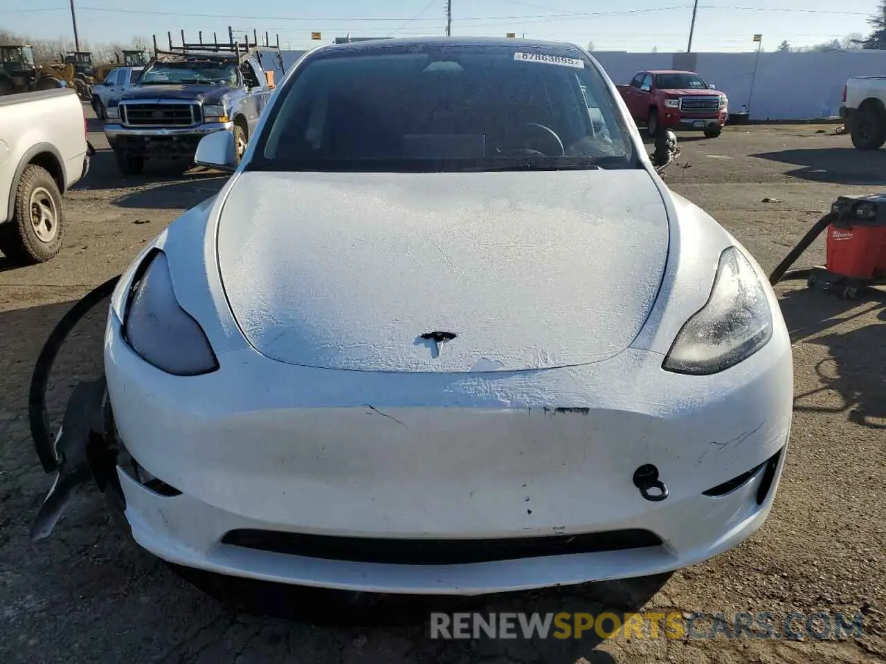 5 Photograph of a damaged car 7SAYGDEE0RF044320 TESLA MODEL Y 2024