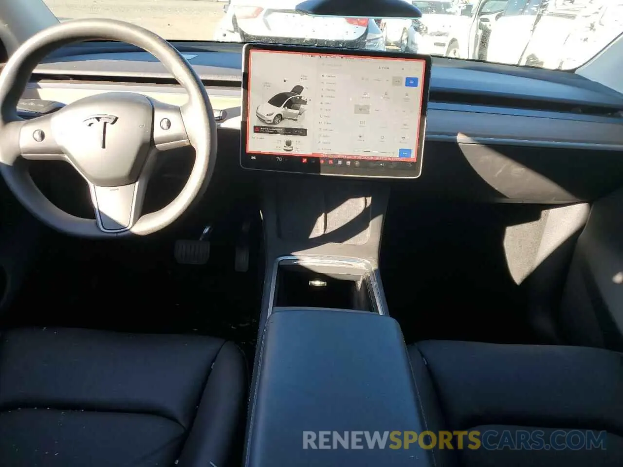8 Photograph of a damaged car 7SAYGDEE0RF044320 TESLA MODEL Y 2024