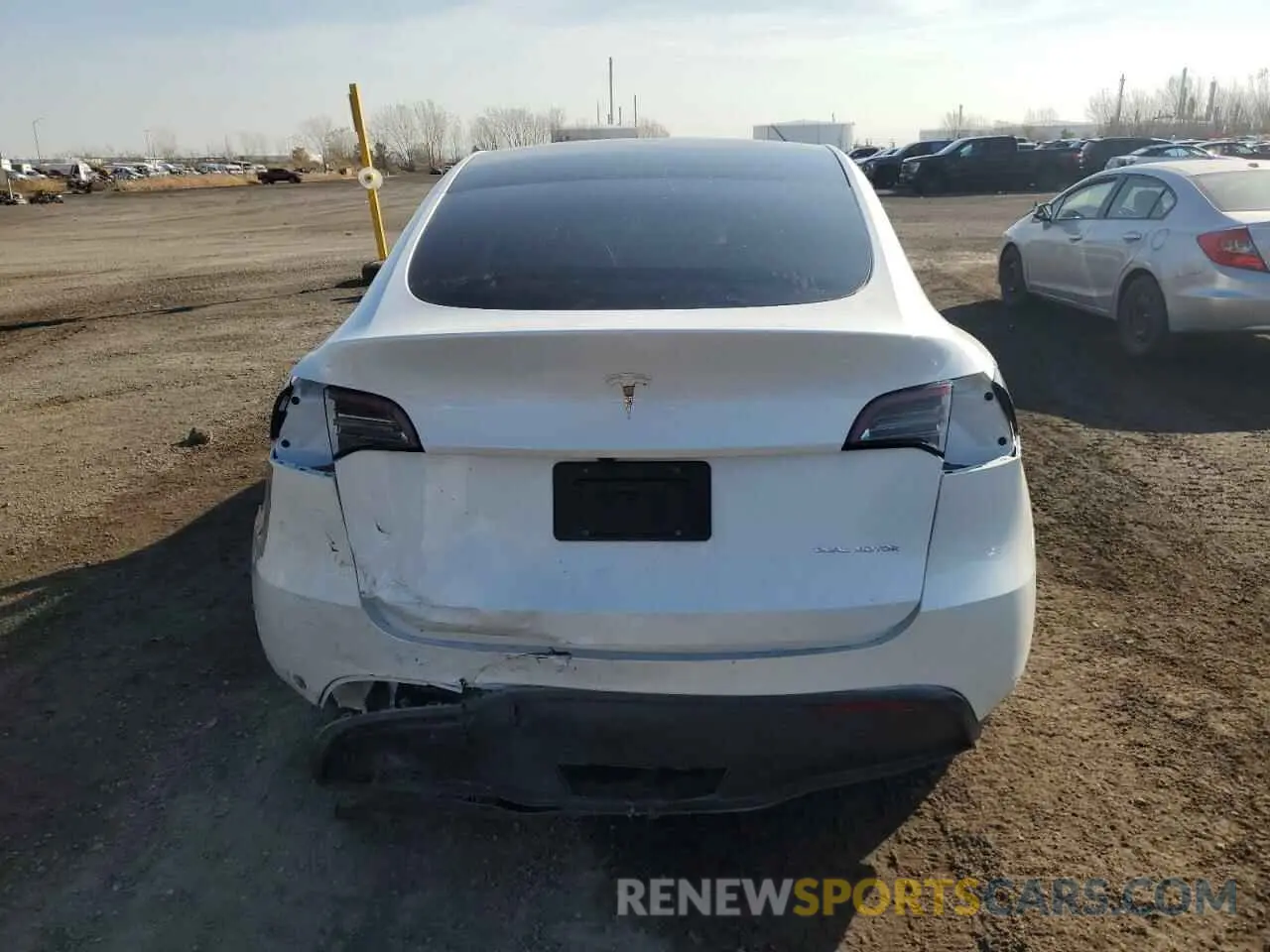 6 Фотография поврежденного автомобиля 7SAYGDEE0RF055642 TESLA MODEL Y 2024