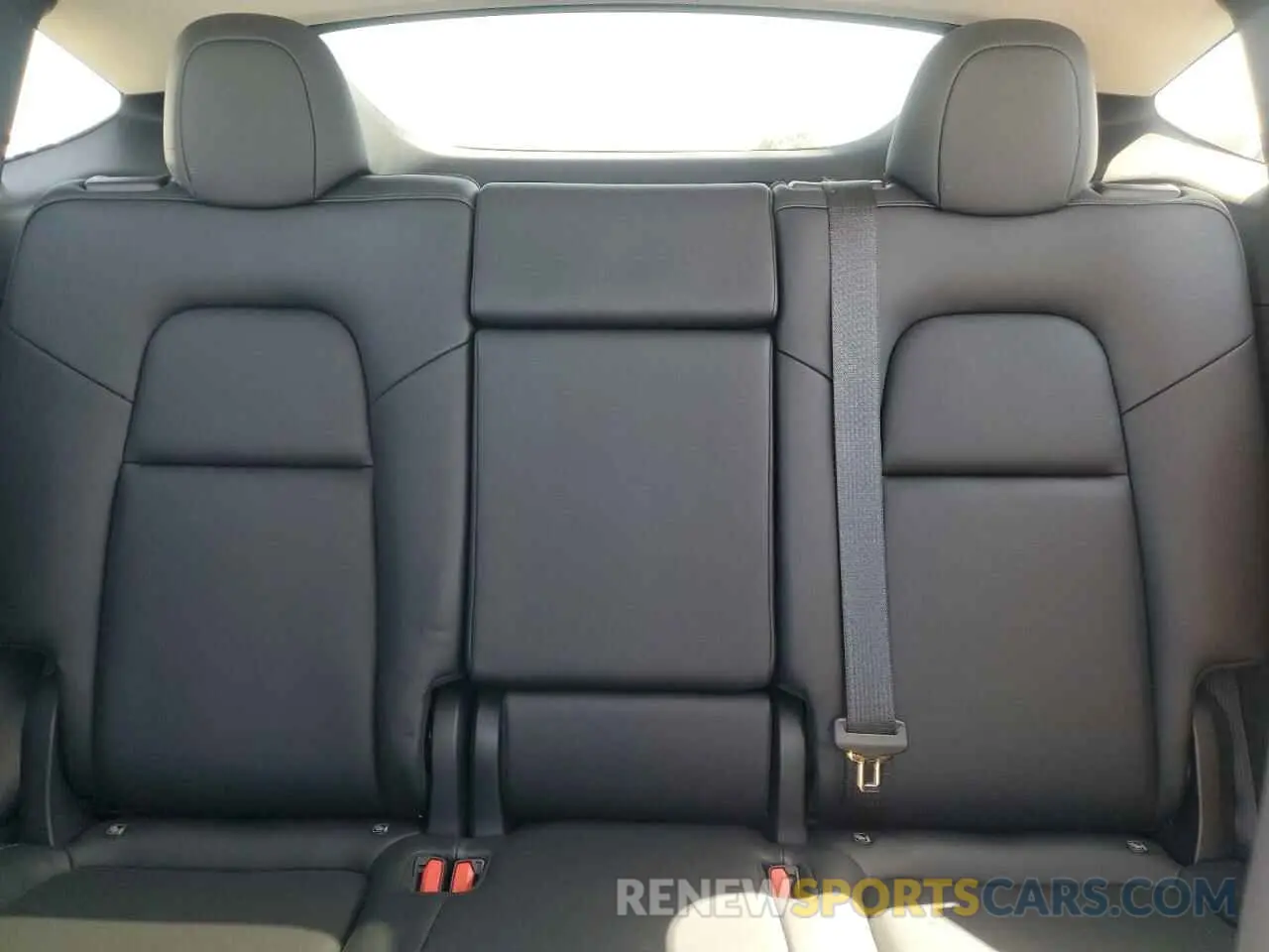 10 Фотография поврежденного автомобиля 7SAYGDEE0RF075700 TESLA MODEL Y 2024