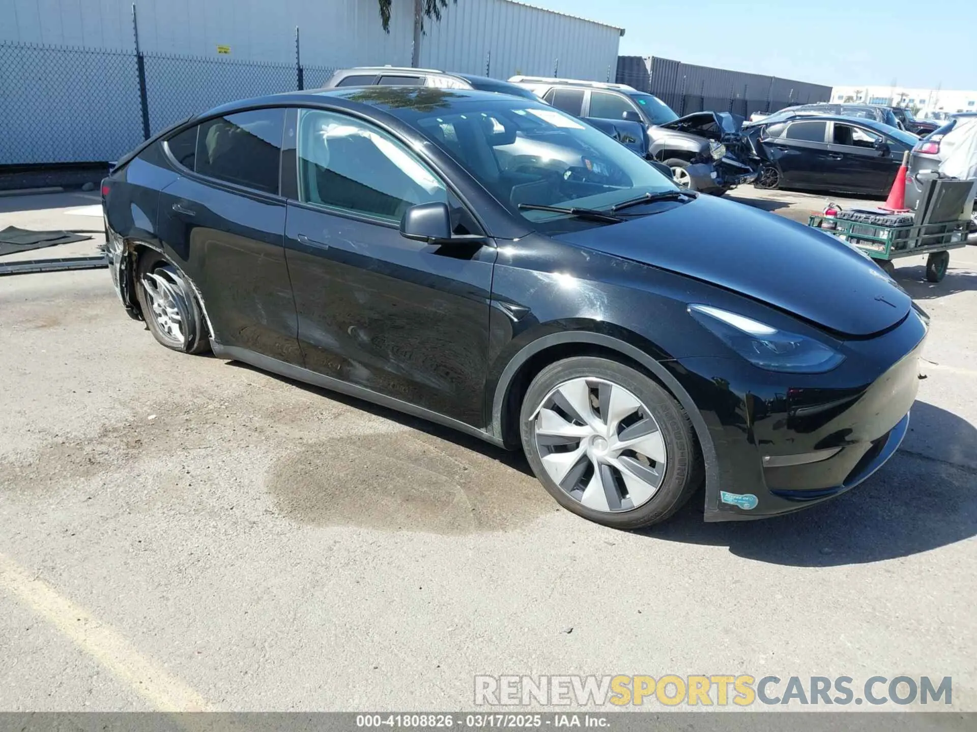 1 Photograph of a damaged car 7SAYGDEE0RF078242 TESLA MODEL Y 2024