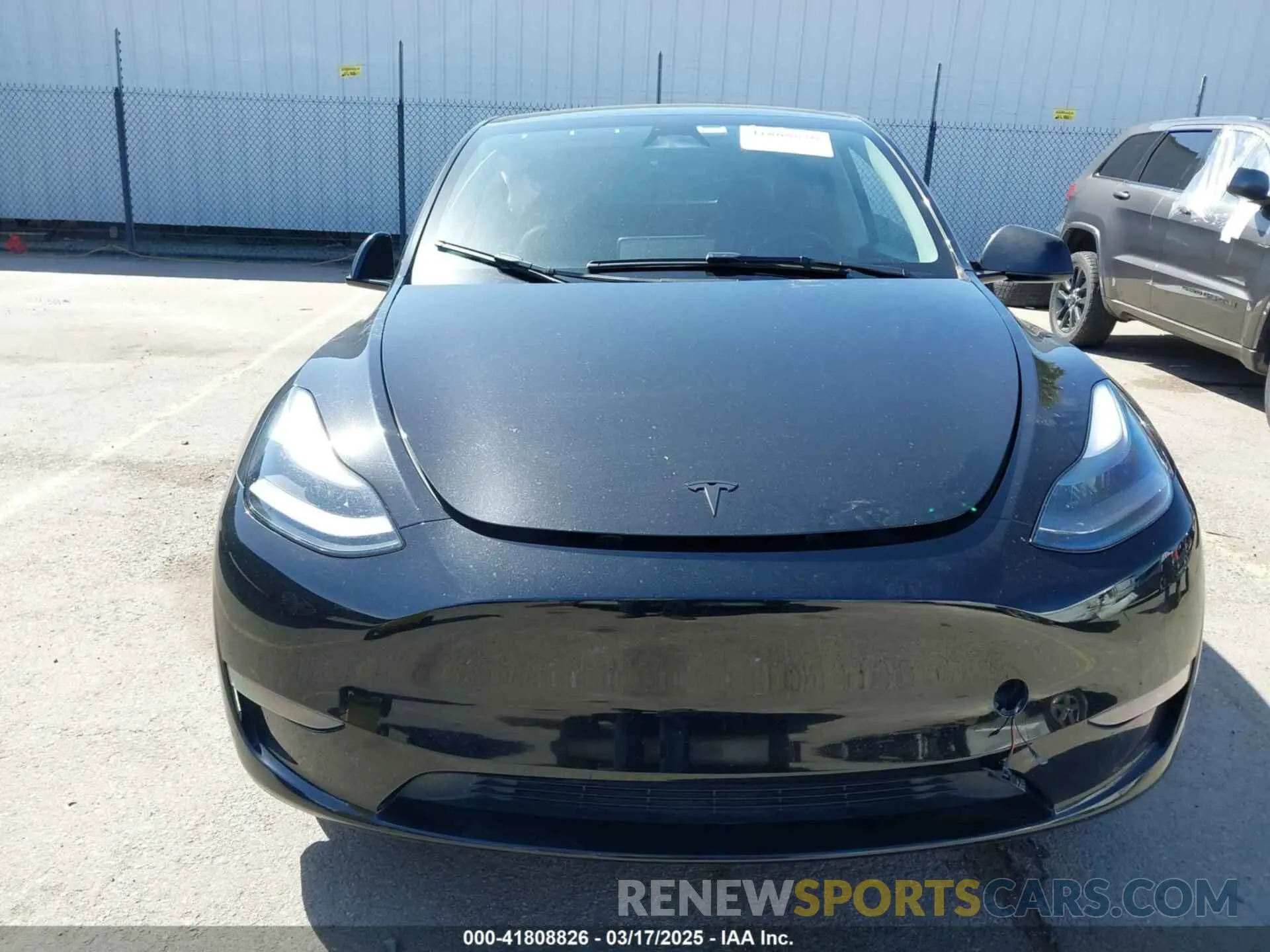 12 Photograph of a damaged car 7SAYGDEE0RF078242 TESLA MODEL Y 2024