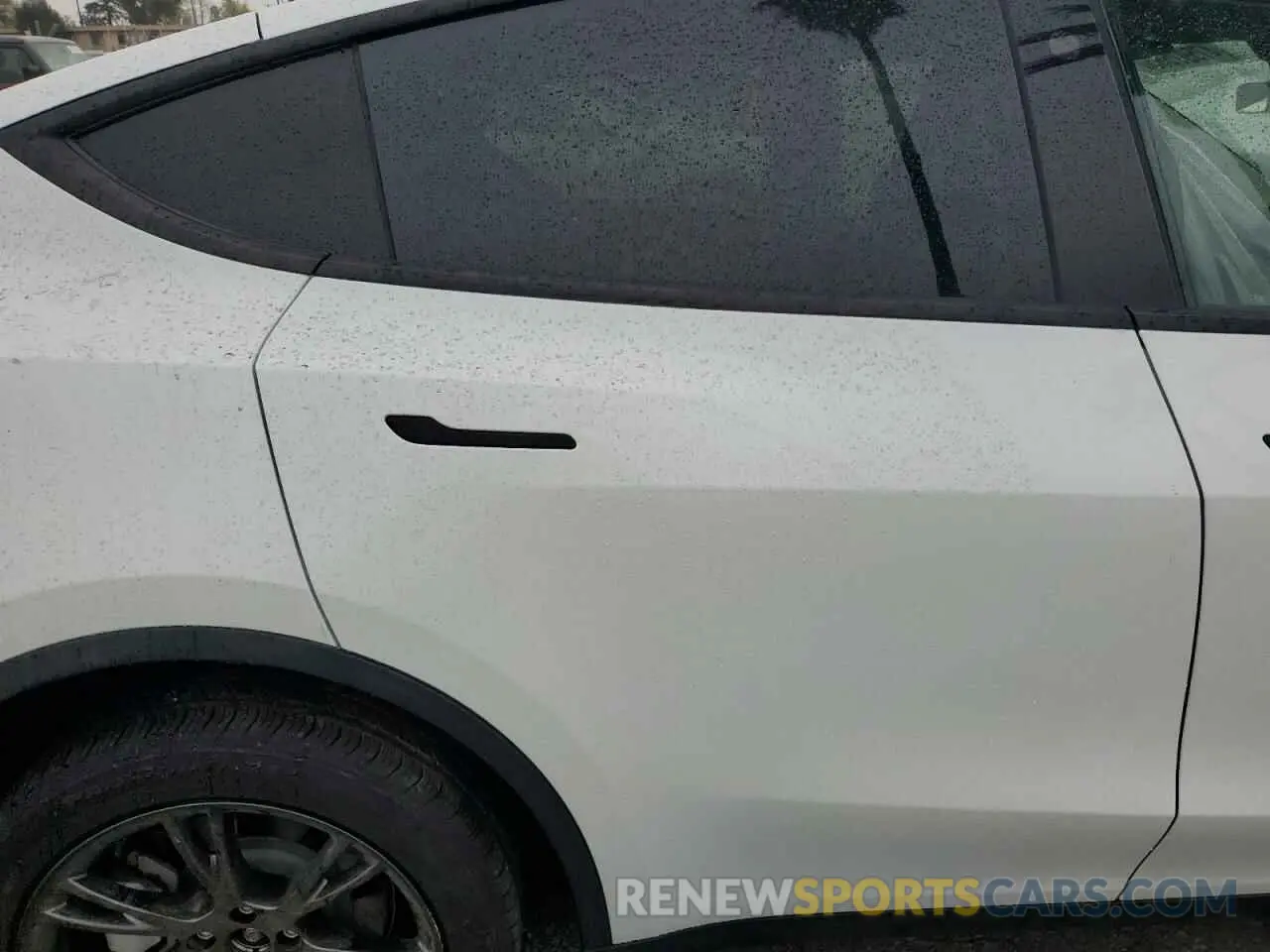 11 Фотография поврежденного автомобиля 7SAYGDEE0RF165672 TESLA MODEL Y 2024