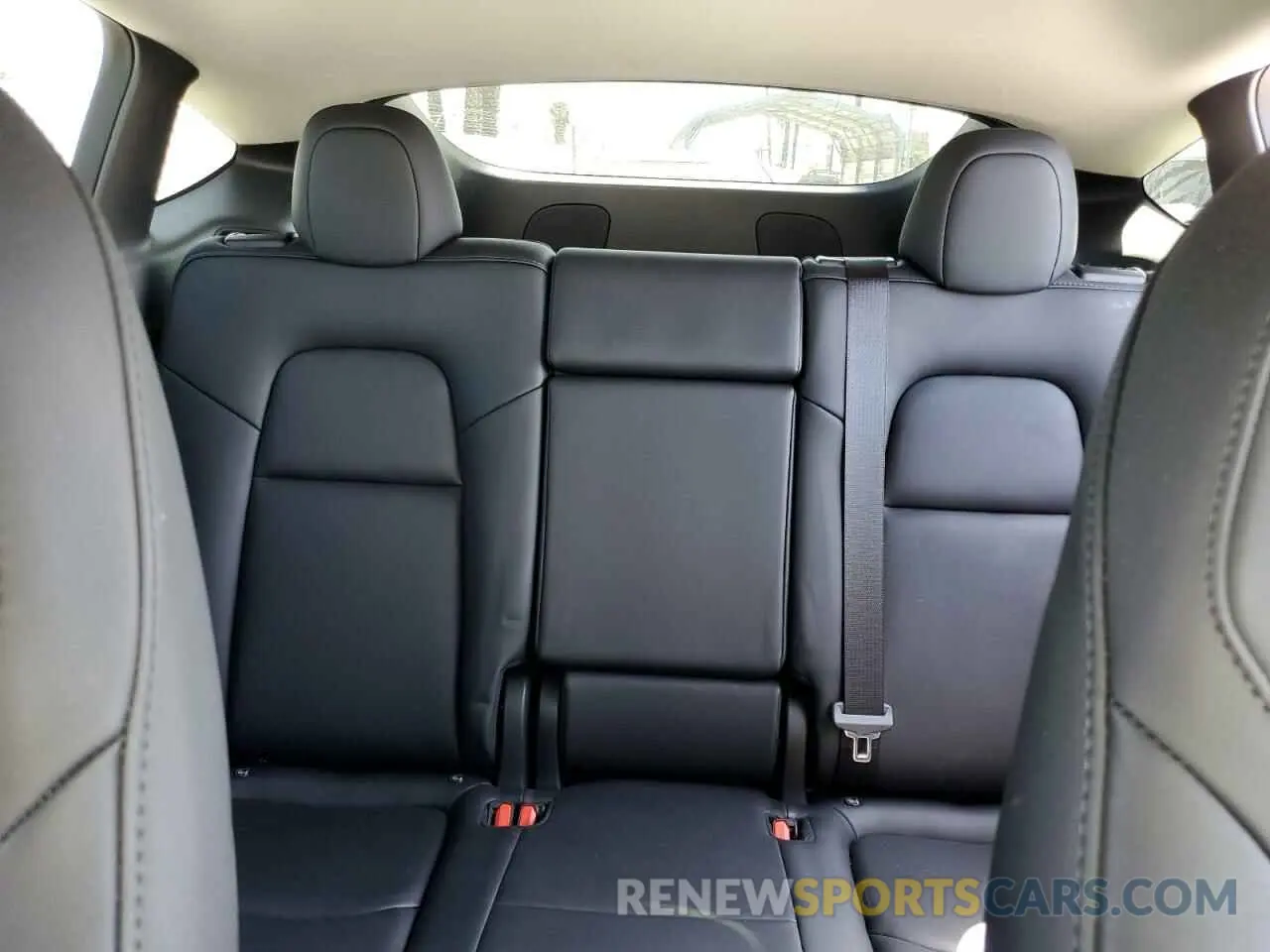 10 Фотография поврежденного автомобиля 7SAYGDEE0RF169236 TESLA MODEL Y 2024