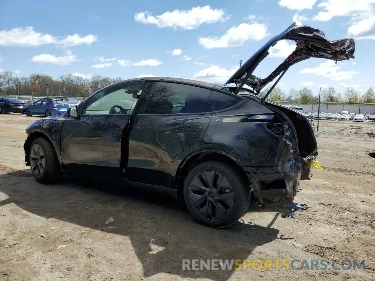 2 Фотография поврежденного автомобиля 7SAYGDEE0RF202381 TESLA MODEL Y 2024