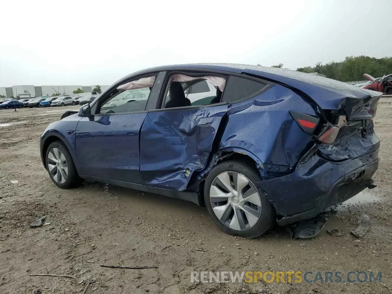 2 Фотография поврежденного автомобиля 7SAYGDEE1RA236035 TESLA MODEL Y 2024
