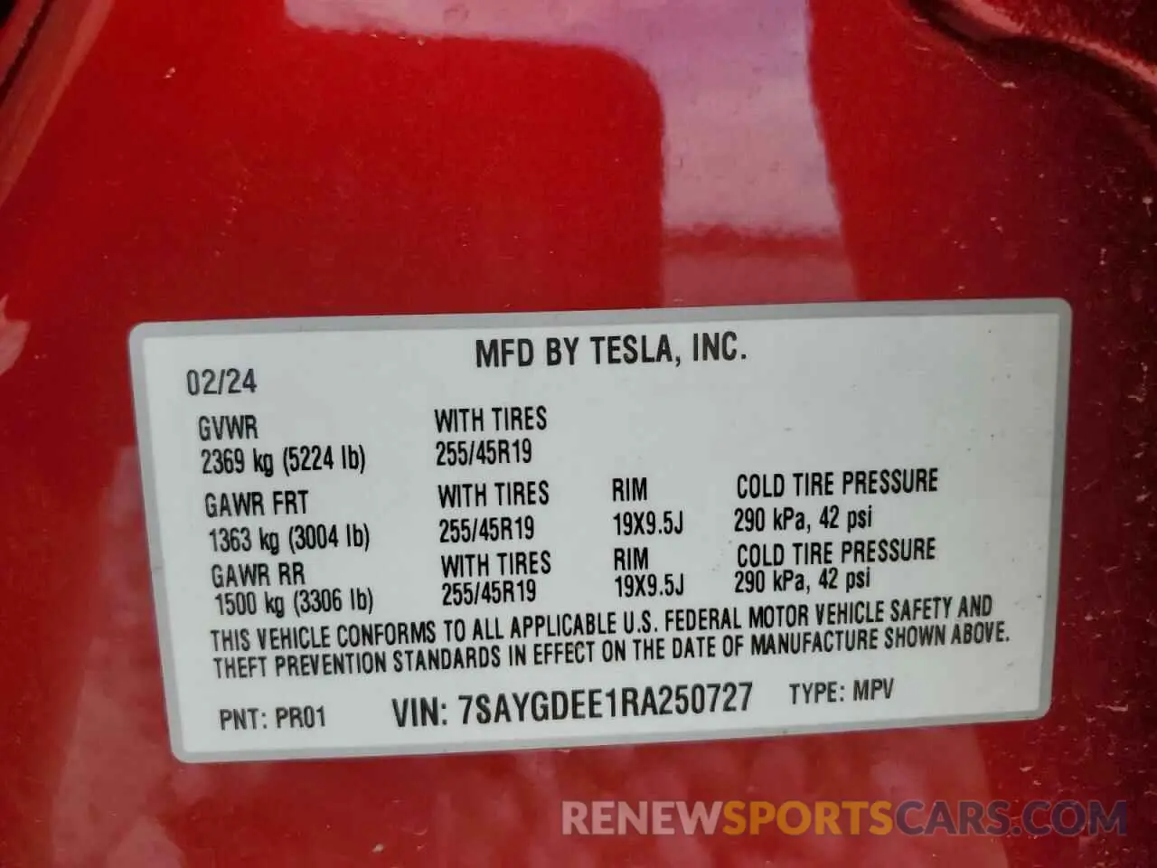 14 Photograph of a damaged car 7SAYGDEE1RA250727 TESLA MODEL Y 2024