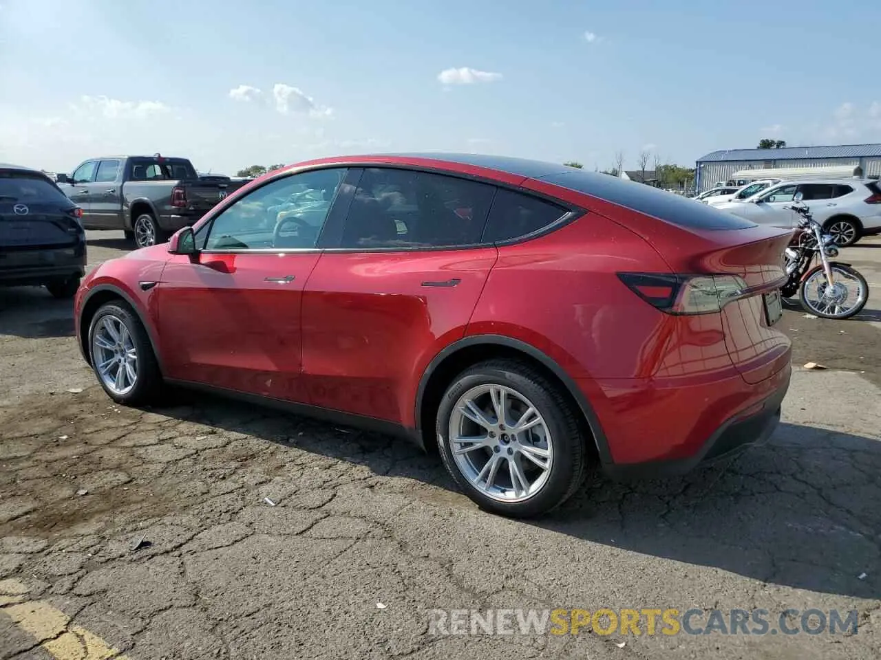 2 Фотография поврежденного автомобиля 7SAYGDEE1RA269472 TESLA MODEL Y 2024