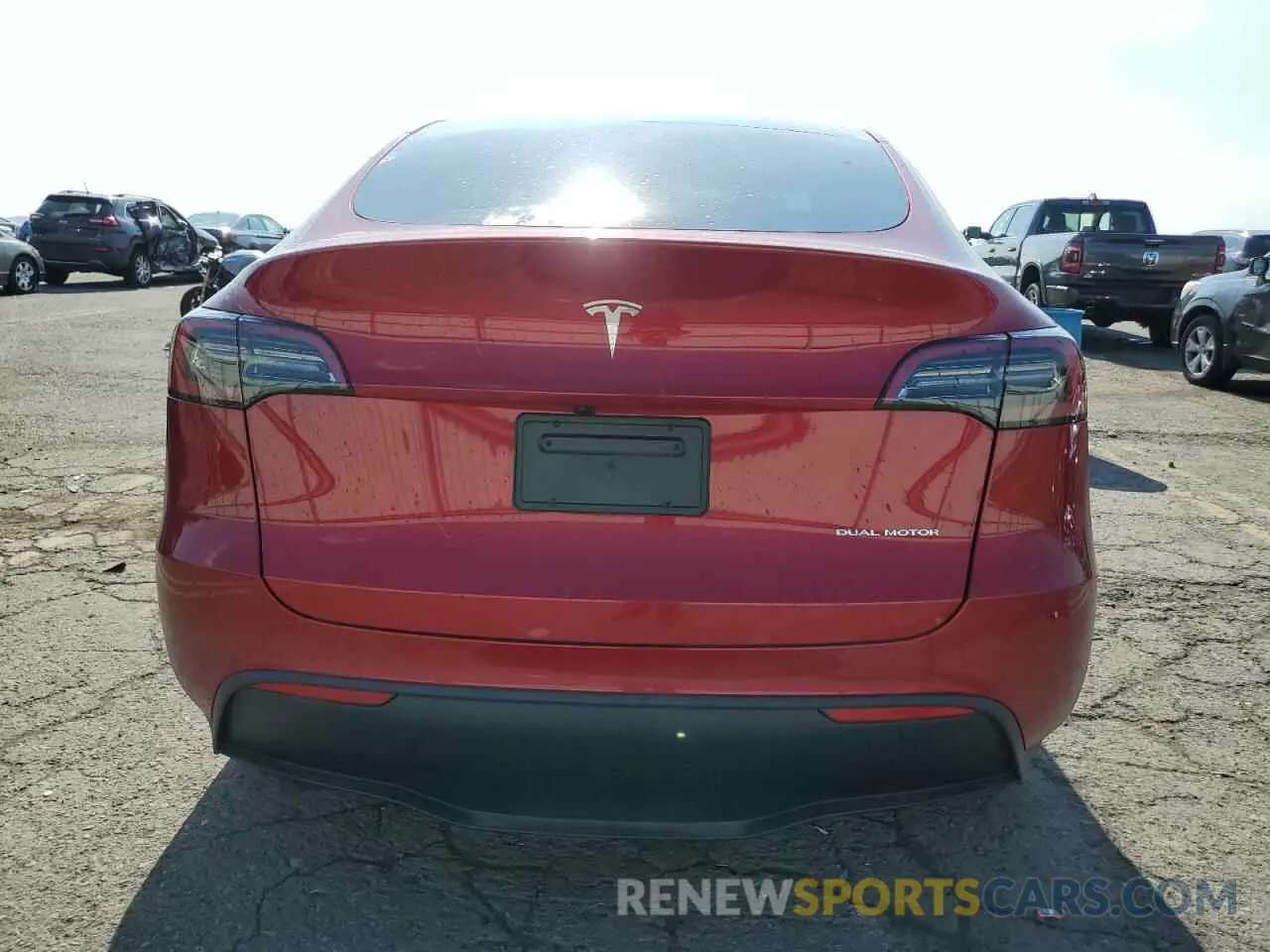 6 Фотография поврежденного автомобиля 7SAYGDEE1RA269472 TESLA MODEL Y 2024