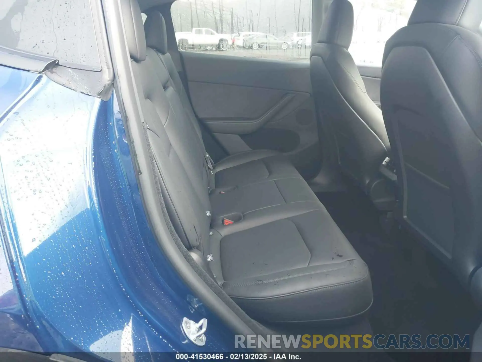 8 Фотография поврежденного автомобиля 7SAYGDEE1RA319271 TESLA MODEL Y 2024