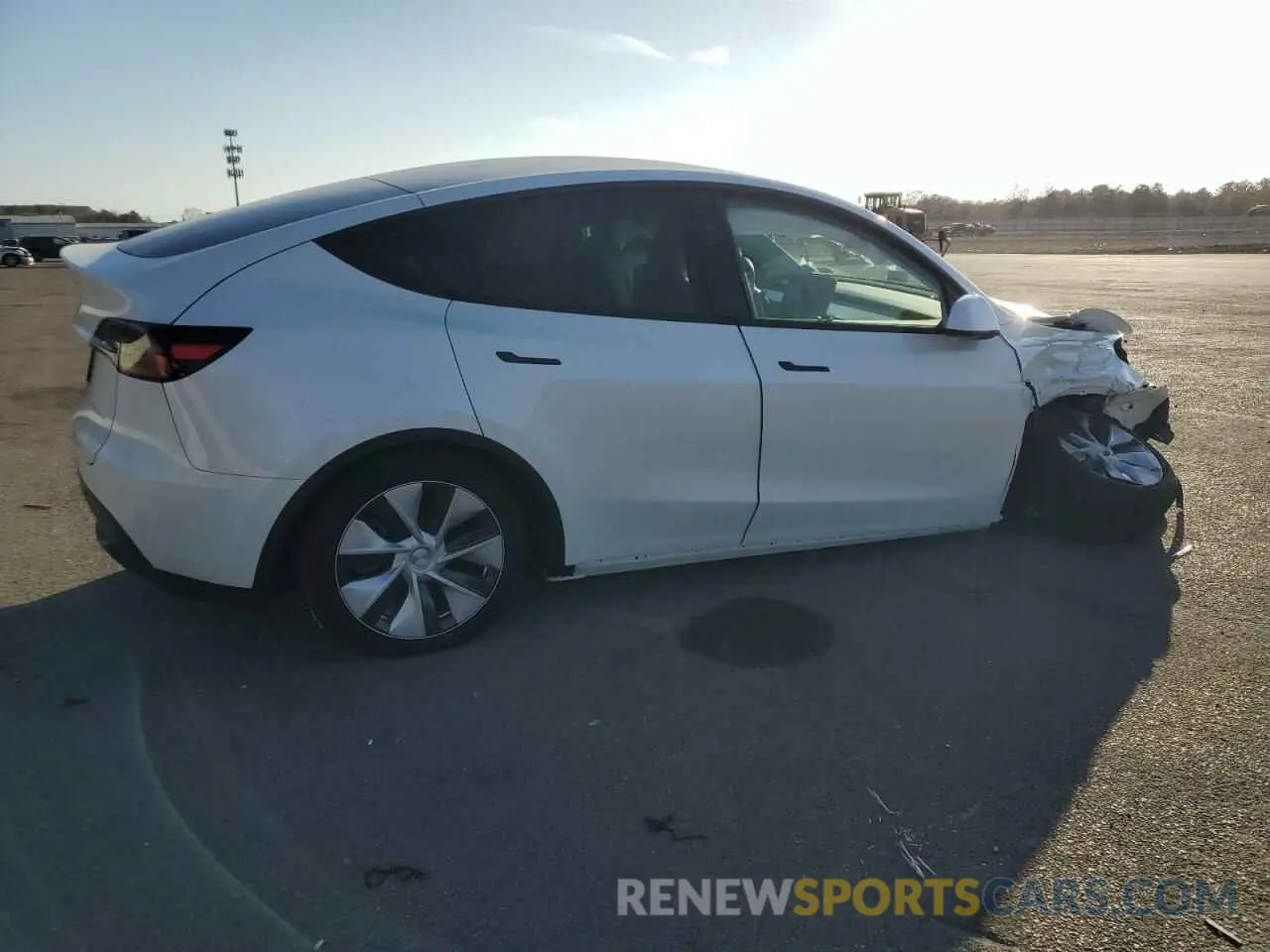 3 Фотография поврежденного автомобиля 7SAYGDEE1RF036260 TESLA MODEL Y 2024