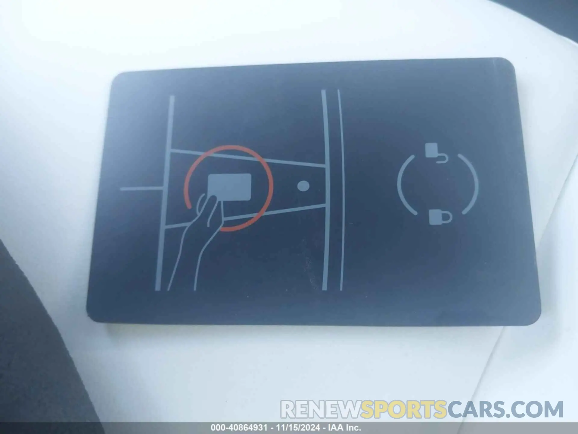 10 Photograph of a damaged car 7SAYGDEE1RF036873 TESLA MODEL Y 2024