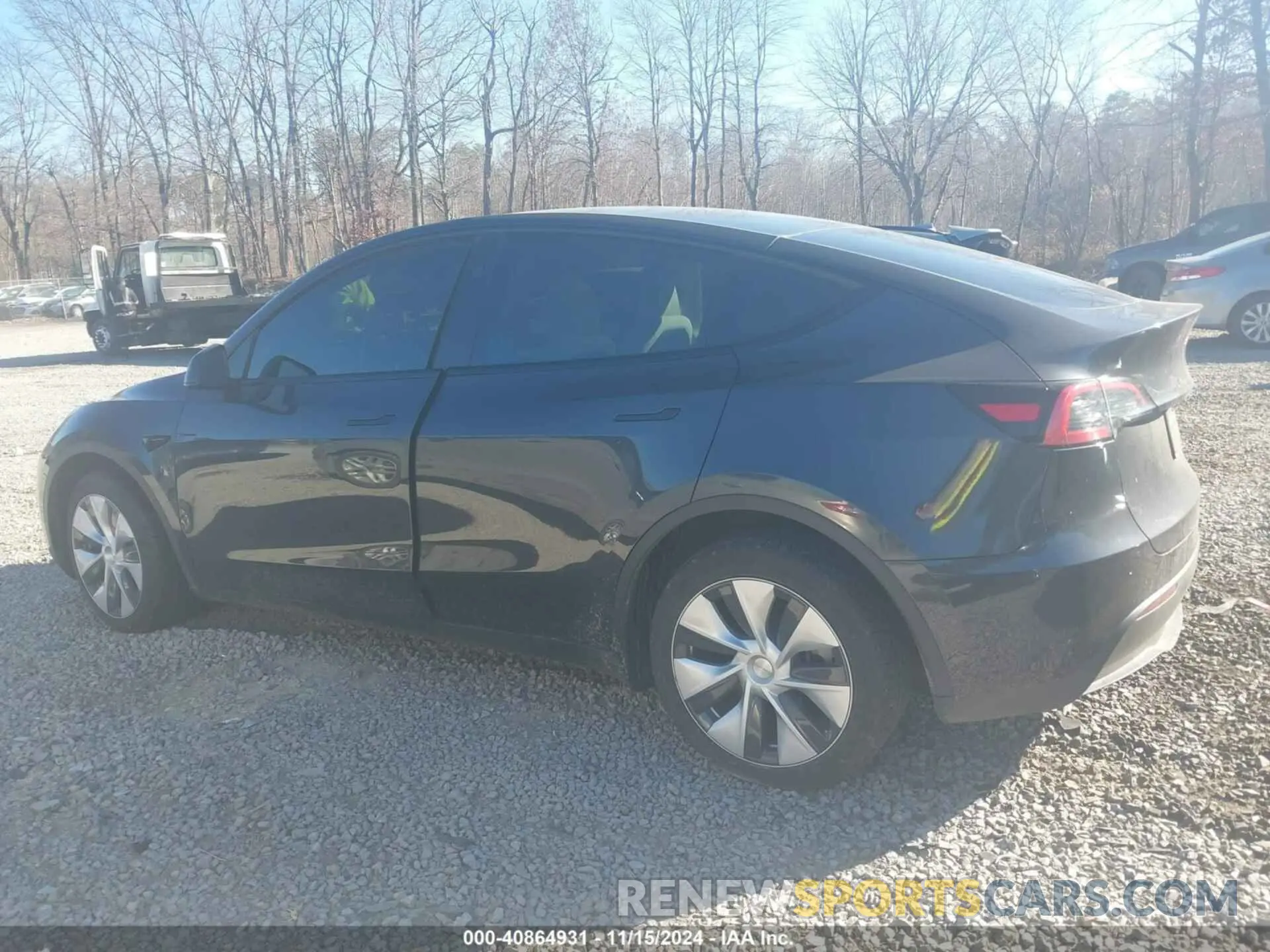 13 Photograph of a damaged car 7SAYGDEE1RF036873 TESLA MODEL Y 2024