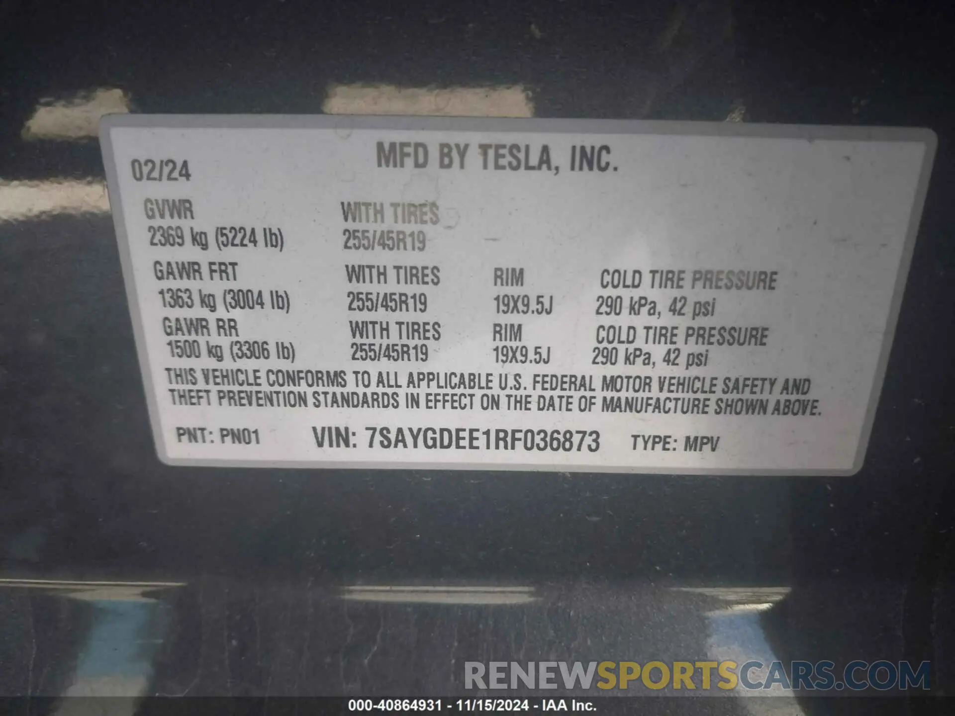 8 Photograph of a damaged car 7SAYGDEE1RF036873 TESLA MODEL Y 2024