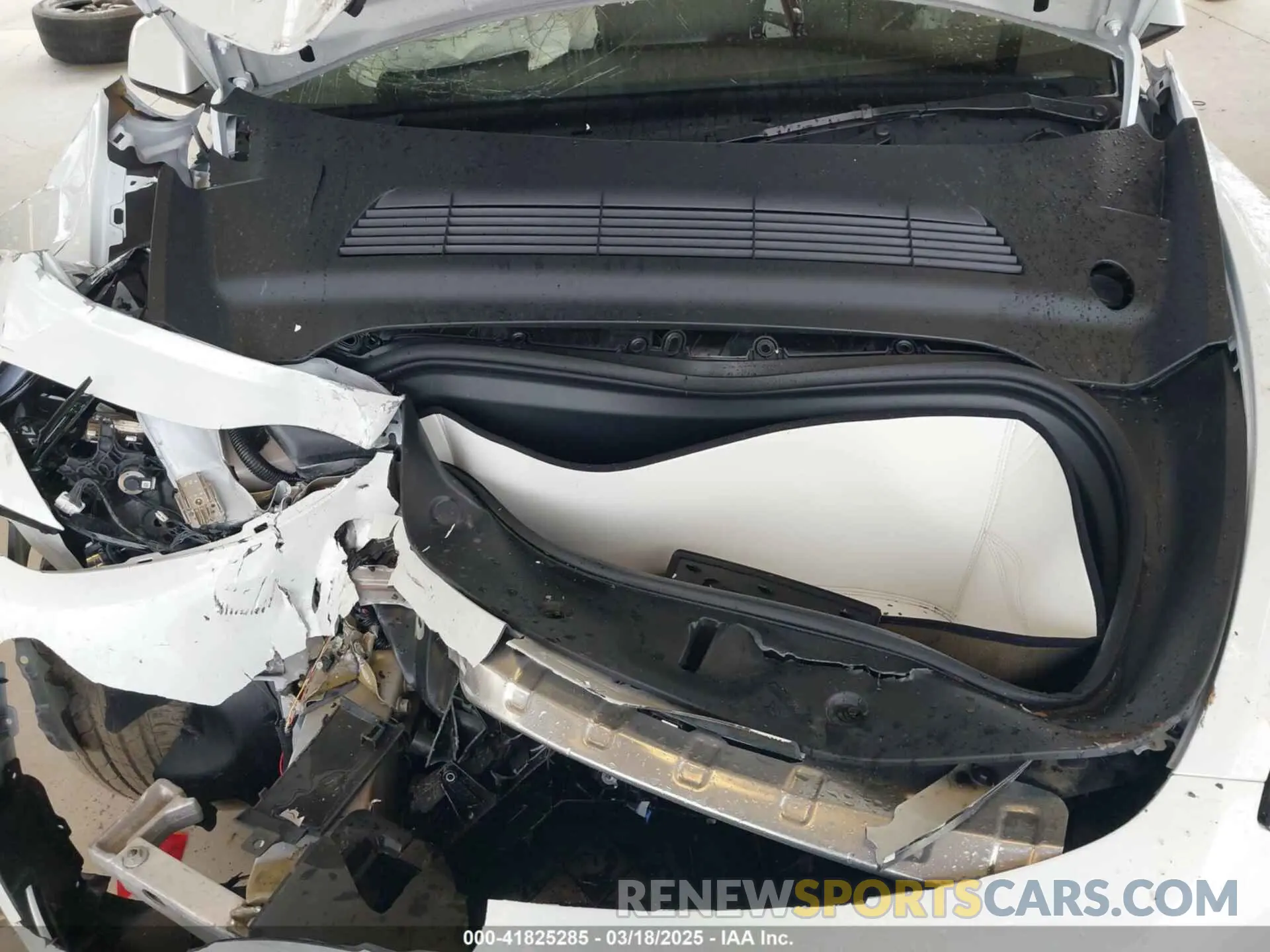 10 Фотография поврежденного автомобиля 7SAYGDEE1RF047064 TESLA MODEL Y 2024