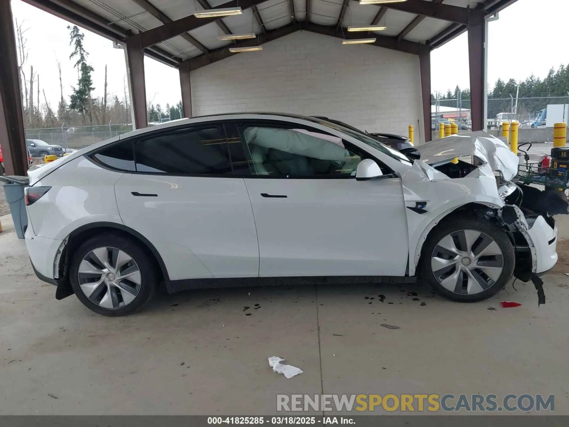 13 Фотография поврежденного автомобиля 7SAYGDEE1RF047064 TESLA MODEL Y 2024