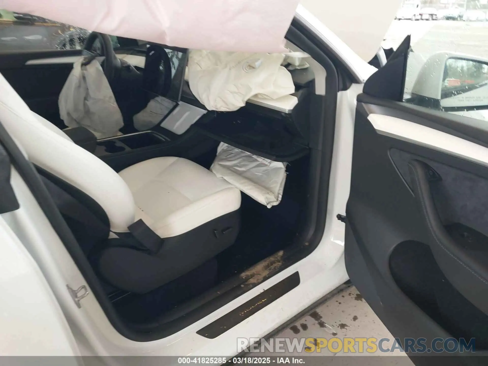 5 Фотография поврежденного автомобиля 7SAYGDEE1RF047064 TESLA MODEL Y 2024