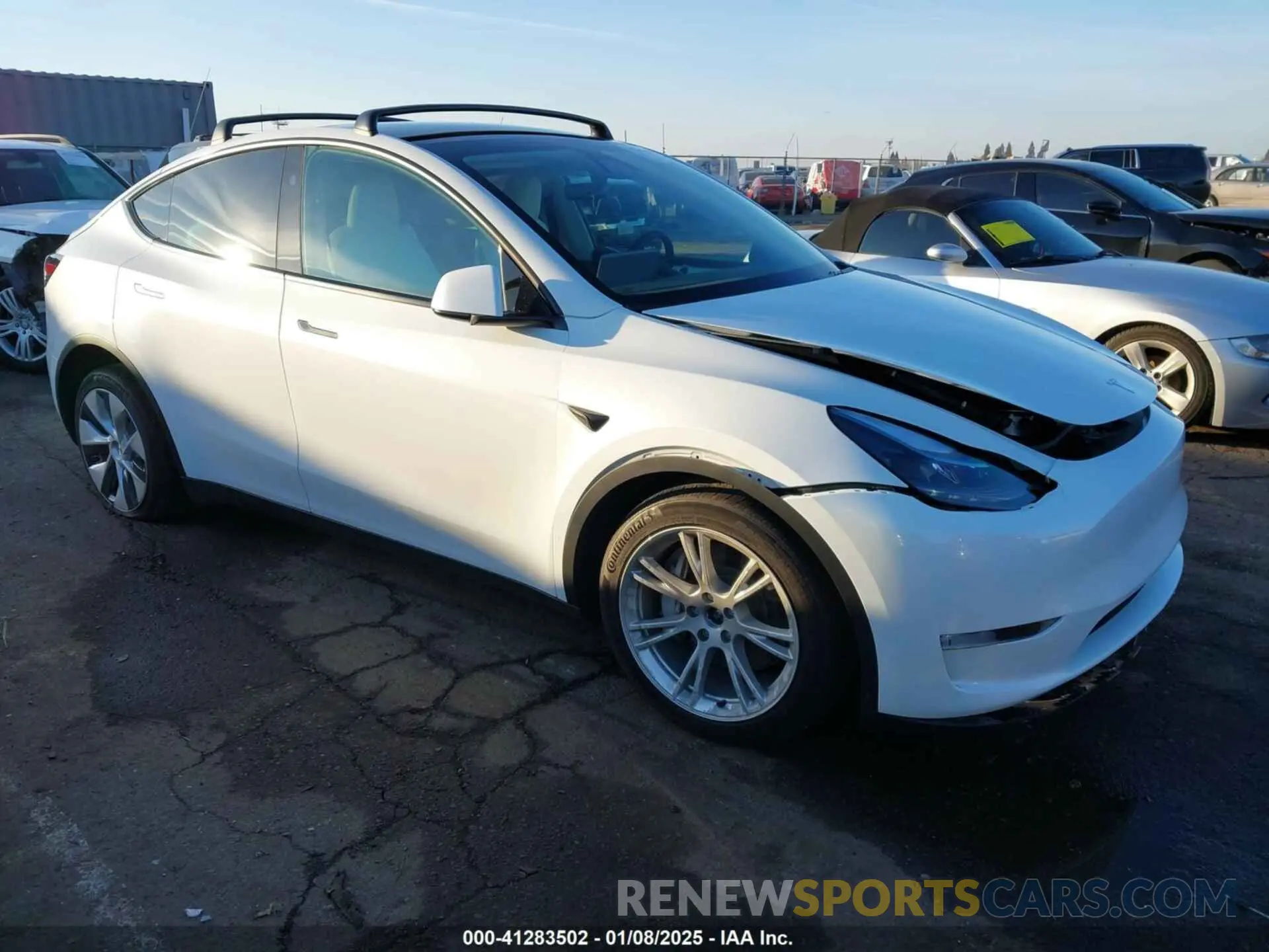 1 Фотография поврежденного автомобиля 7SAYGDEE1RF051860 TESLA MODEL Y 2024